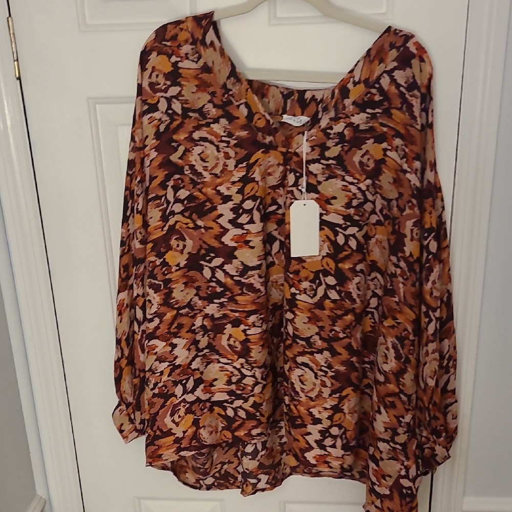 Emily Wonder by Andree. New with Tags. Autumn Floral Women's Blouse